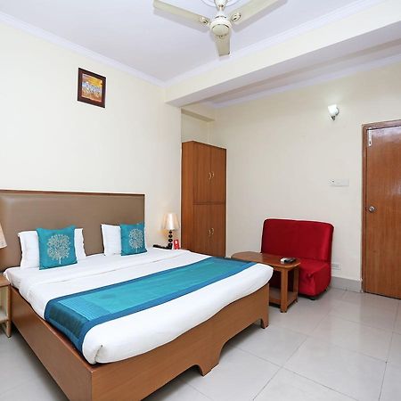 Oyo 10788 Hotel Harisons Continental Patna (Bihar) Esterno foto